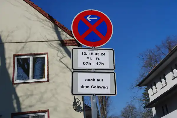 Halteverbot für den Umzug in Berlin rechtlich korrekt aufstellen